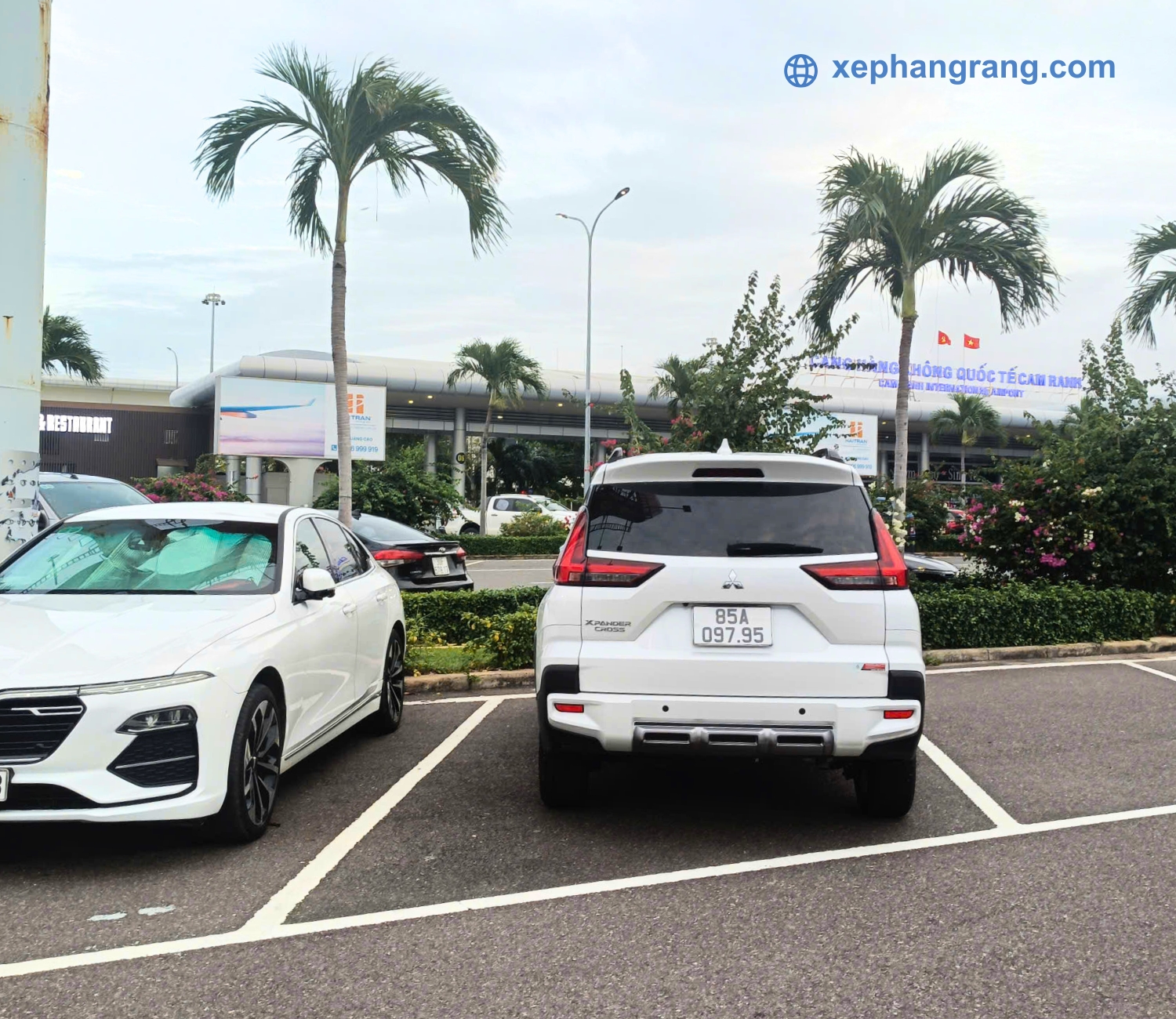 Xe đón sân bay Cam Ranh đi Vĩnh Hy Xe đón sân bay Cam Ranh đi Vĩnh Hy